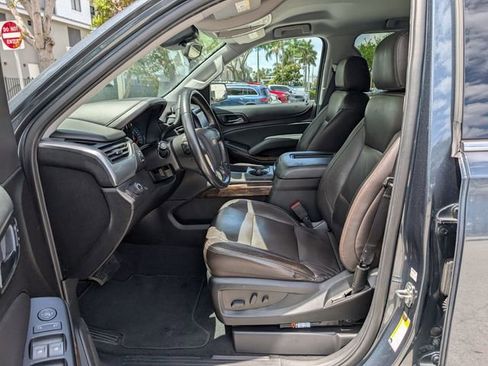 Used 2020 Chevrolet Tahoe LS w/ Enhanced Driver Alert Package RWD image 10
