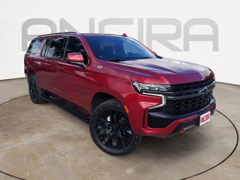 Used 2021 Chevrolet Suburban Z71 w/ Luxury Package AWD/4WD image 4