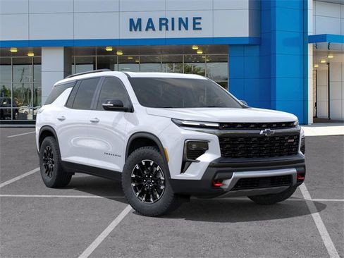 New 2026 Chevrolet Traverse Z71 w/ Driver Confidence Package image 7