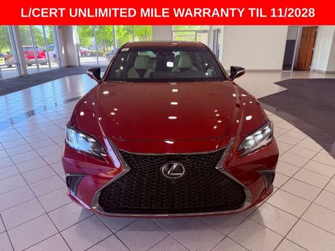Used 2023 Lexus ES 350 F Sport image 2