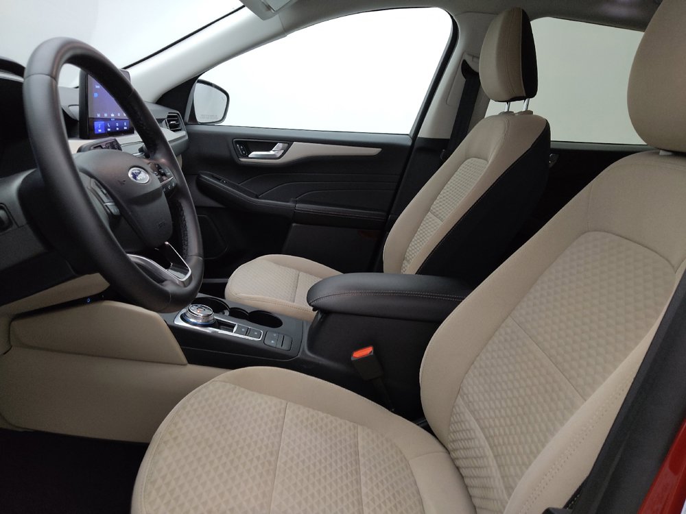 Used 2021 Ford Escape SE w/ Convenience Package FWD image 17