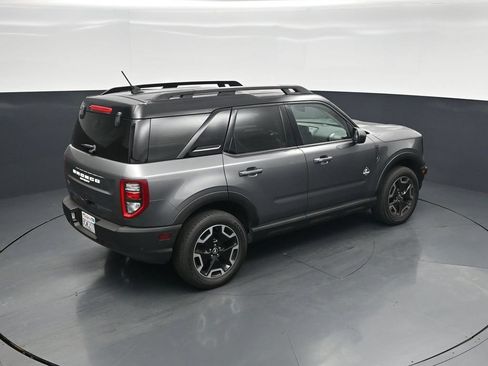 Used 2022 Ford Bronco Sport Outer Banks w/ Tech Package AWD/4WD image 41