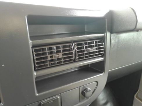 Used 2020 Chevrolet Express 2500 w/ Driver Convenience Package RWD image 36