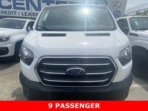 Used 2020 Ford Transit 150 XL RWD image 3