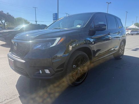 Used 2020 Honda Passport EX-L image 3