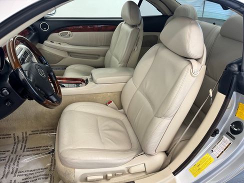 Used 2007 Lexus SC 430 Convertible image 11