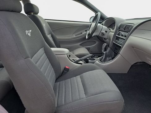 Used 1999 Ford Mustang GT RWD image 12