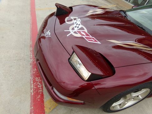 Used 2003 Chevrolet Corvette Coupe w/ Preferred Equipment Group image 4