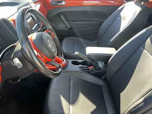 Used 2017 Volkswagen Beetle 1.8T S FWD image 16