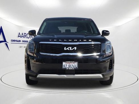 Used 2022 Kia Telluride LX FWD image 2