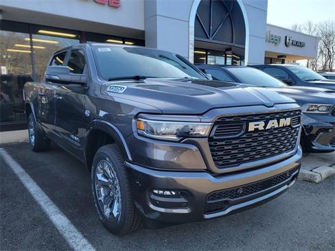 New 2026 RAM 1500 4x4 Crew Cab image 43