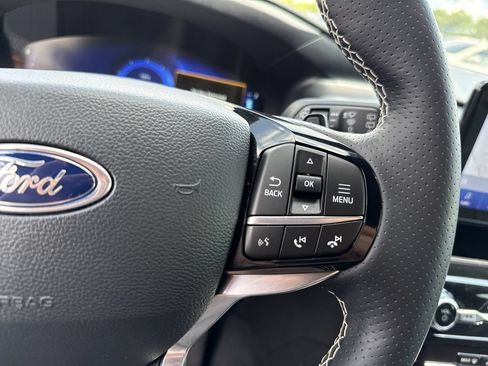 Used 2022 Ford Explorer ST w/ Equipment Group 401A AWD/4WD image 26