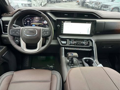 New 2026 GMC Sierra 1500 Denali w/ Technology Package image 8