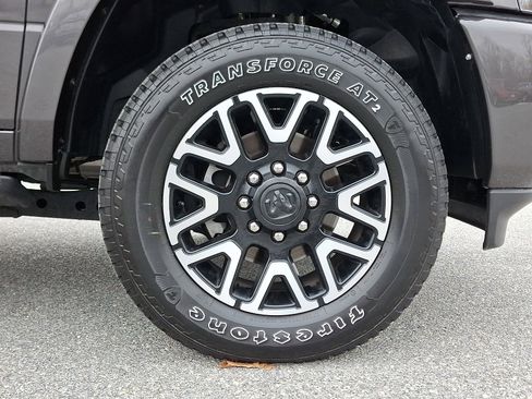 Used 2025 RAM 2500 Limited image 8