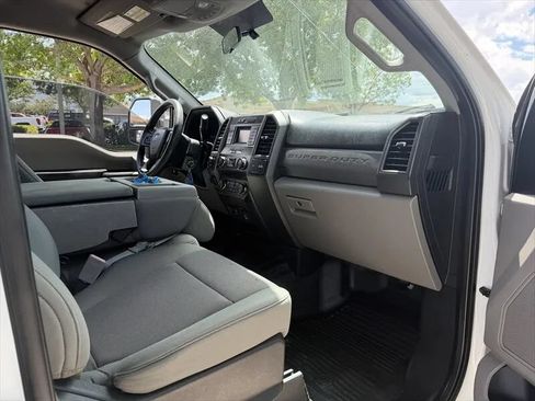 Used 2019 Ford F250 XL w/ STX Appearance Package AWD/4WD image 22