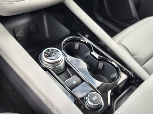 New 2026 Ford Explorer Platinum image 29