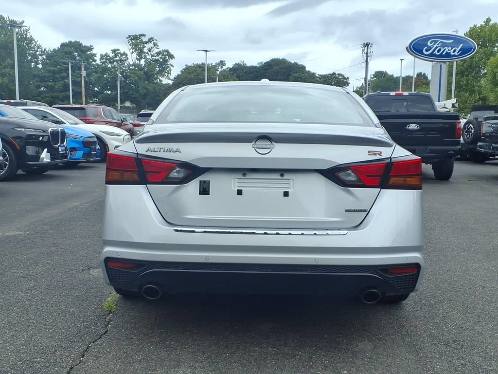 Used 2023 Nissan Altima 2.0 SR FWD image 7