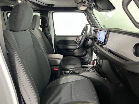 Used 2025 Jeep Wrangler Unlimited Sport S 4xe w/ Convenience Group image 32