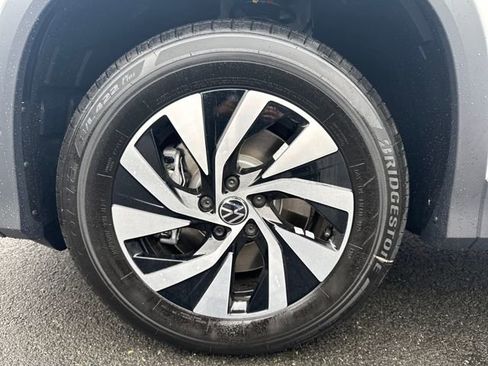 New 2026 Volkswagen Tiguan S image 17