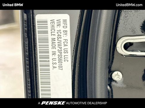 Used 2023 Jeep Wagoneer 4WD w/ Premium Group I image 15