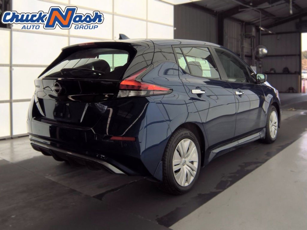 Used 2025 Nissan Leaf S FWD image 5