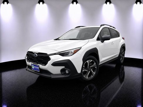 Used 2024 Subaru Crosstrek 2.0i Premium AWD/4WD image 1