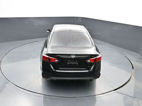 Used 2022 Nissan Altima 2.5 SR w/ Midnight Edition Package AWD/4WD image 34