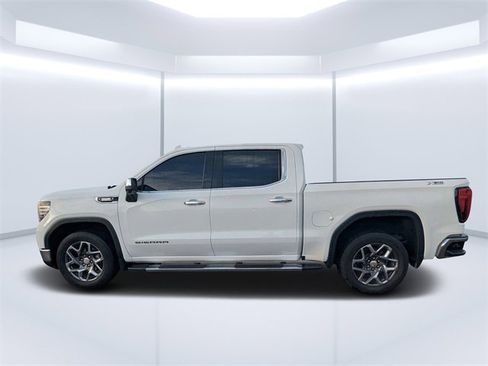 Used 2022 GMC Sierra 1500 SLT w/ SLT Premium Plus Package image 6