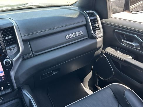 Used 2025 RAM 1500 Laramie w/ Sport Appearance Package AWD/4WD image 17