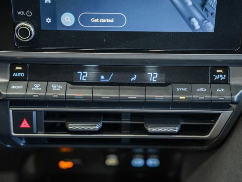 Used 2025 Toyota Camry LE FWD image 20