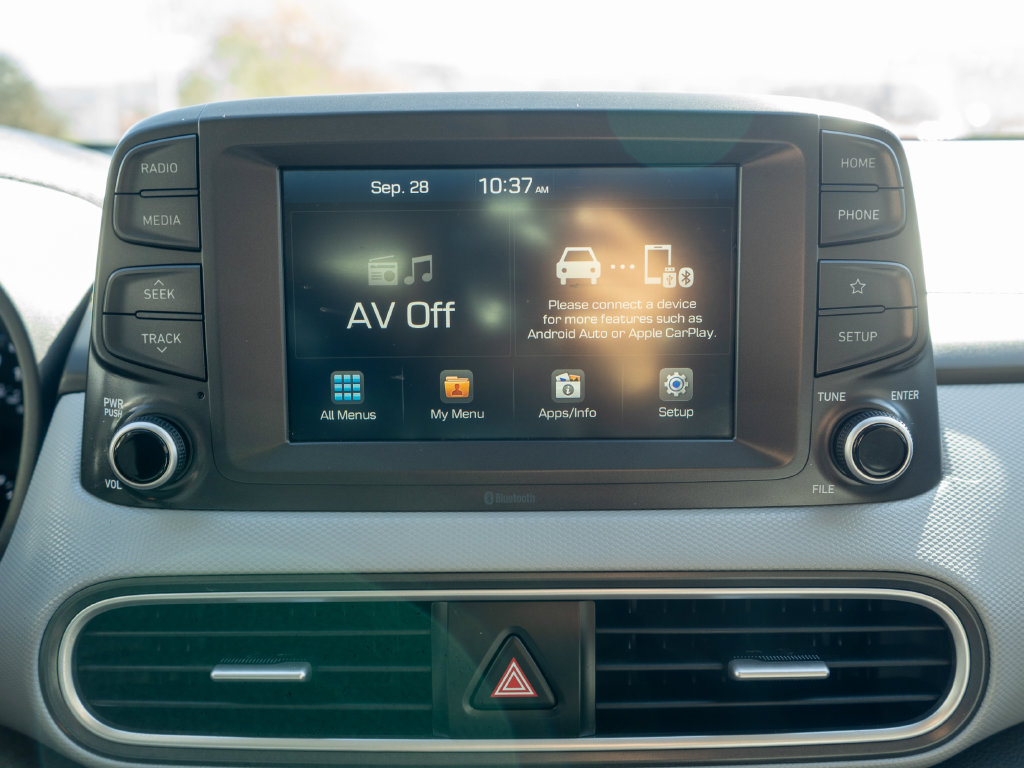 Used 2019 Hyundai Kona SE w/ Cargo Package FWD image 21