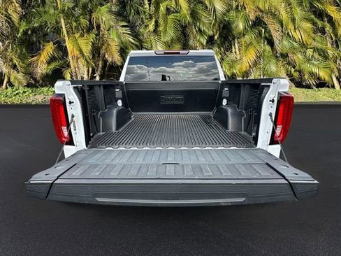 Used 2025 GMC Sierra 1500 SLT RWD image 25