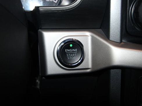 Used 2023 Ford F150 XLT w/ Equipment Group 302A High image 13