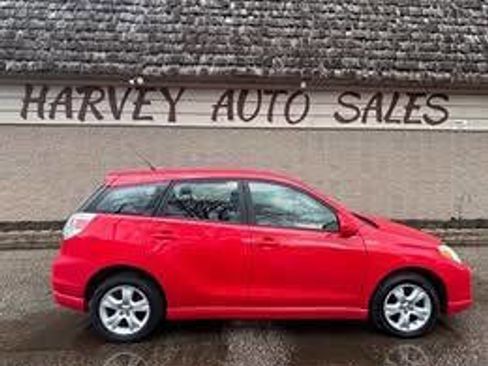Used 2006 Toyota Matrix XR image 2