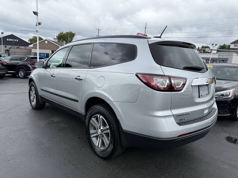 Used 2017 Chevrolet Traverse LS FWD image 5