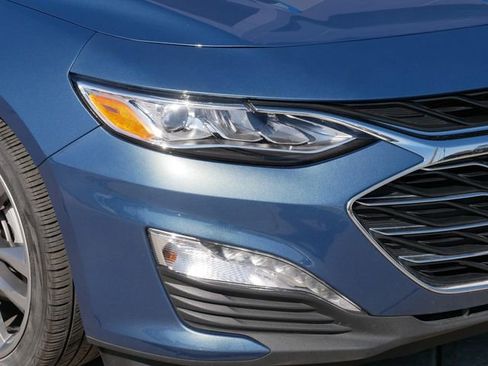 Used 2024 Chevrolet Malibu LT image 10