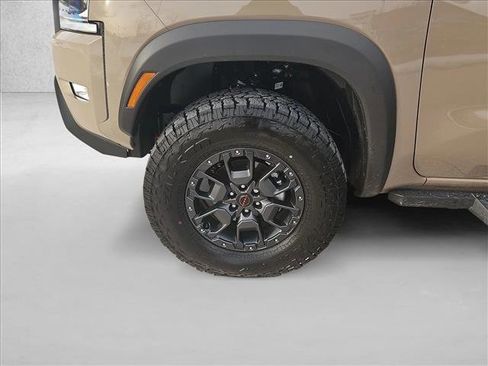 Used 2023 Nissan Frontier PRO-4X w/ Pro-4X Premium Package image 24