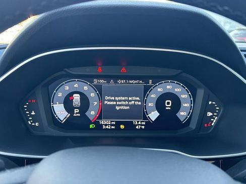 Used 2023 Audi Q3 2.0T Premium w/ Convenience Package image 21