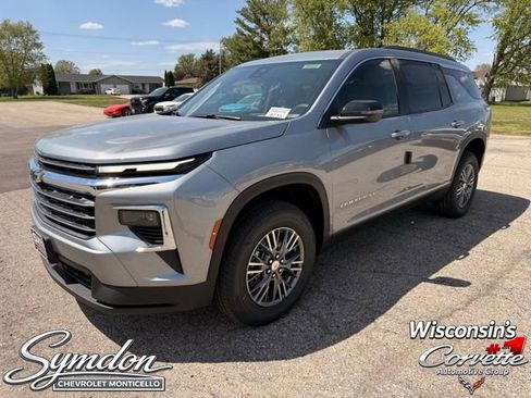 New 2026 Chevrolet Traverse LT w/ LPO, Floor Liner Package AWD/4WD image 3
