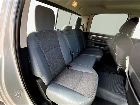 Used 2018 RAM 3500 Big Horn image 29