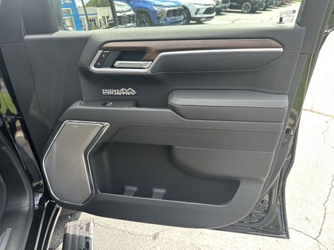 New 2025 Chevrolet Silverado 1500 High Country image 15