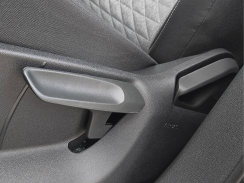 New 2026 Volkswagen Tiguan S FWD image 18