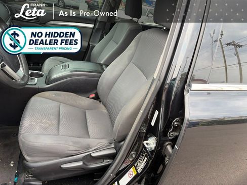 Used 2018 Toyota Highlander LE FWD image 11