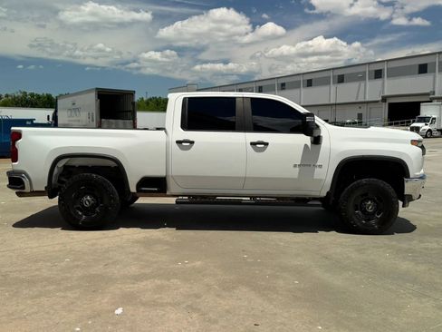 Used 2021 Chevrolet Silverado 2500 W/T w/ WT Convenience Package AWD/4WD image 5
