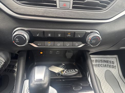 Used 2023 Nissan Altima 2.5 SV w/ SV Premium Package image 25