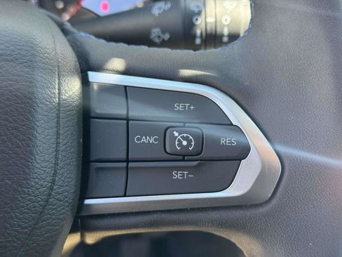 Certified 2022 Jeep Compass Latitude AWD/4WD image 20
