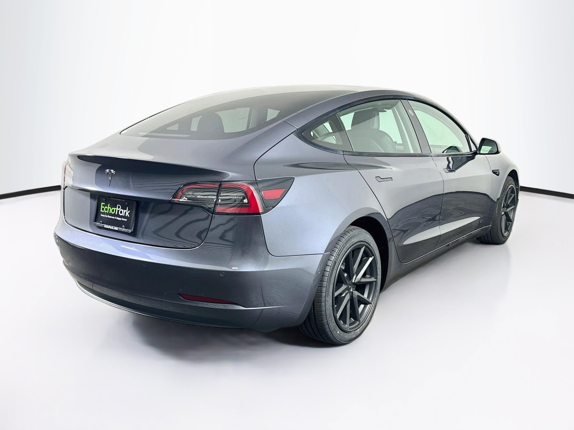 Used 2021 Tesla Model 3 Standard Range Plus RWD image 9