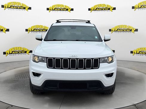 Used 2017 Jeep Grand Cherokee Laredo w/ Quick Order Package 2BE image 9