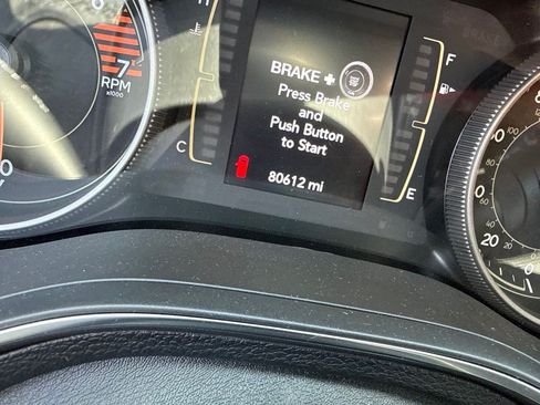Used 2019 Jeep Cherokee Latitude Plus FWD image 7
