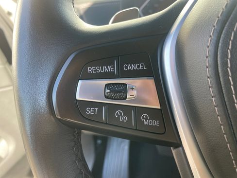 Used 2025 BMW X5 xDrive40i w/ Premium Package image 11